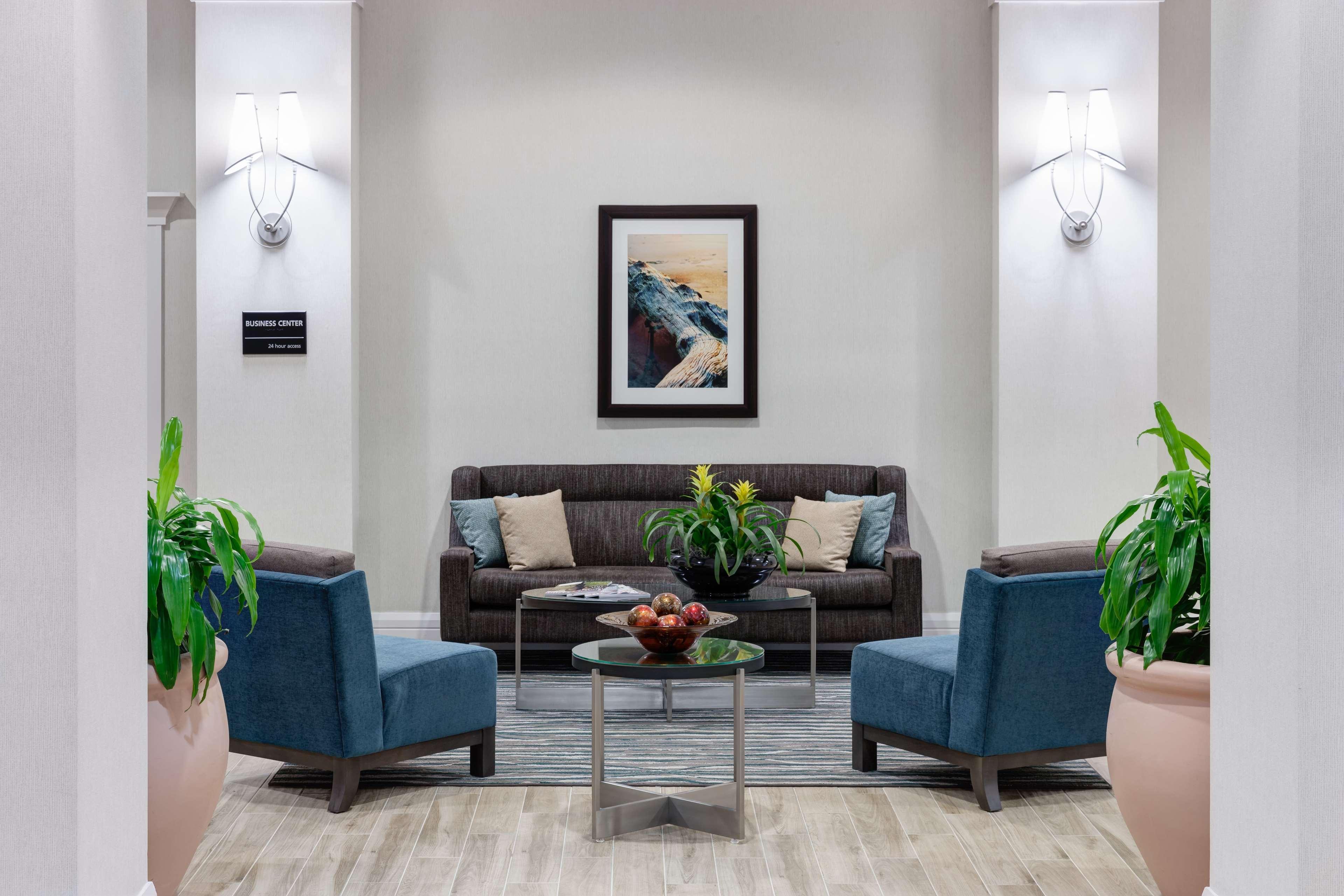 Hampton Lauderdale Downtown Olas Area Hotel 3*