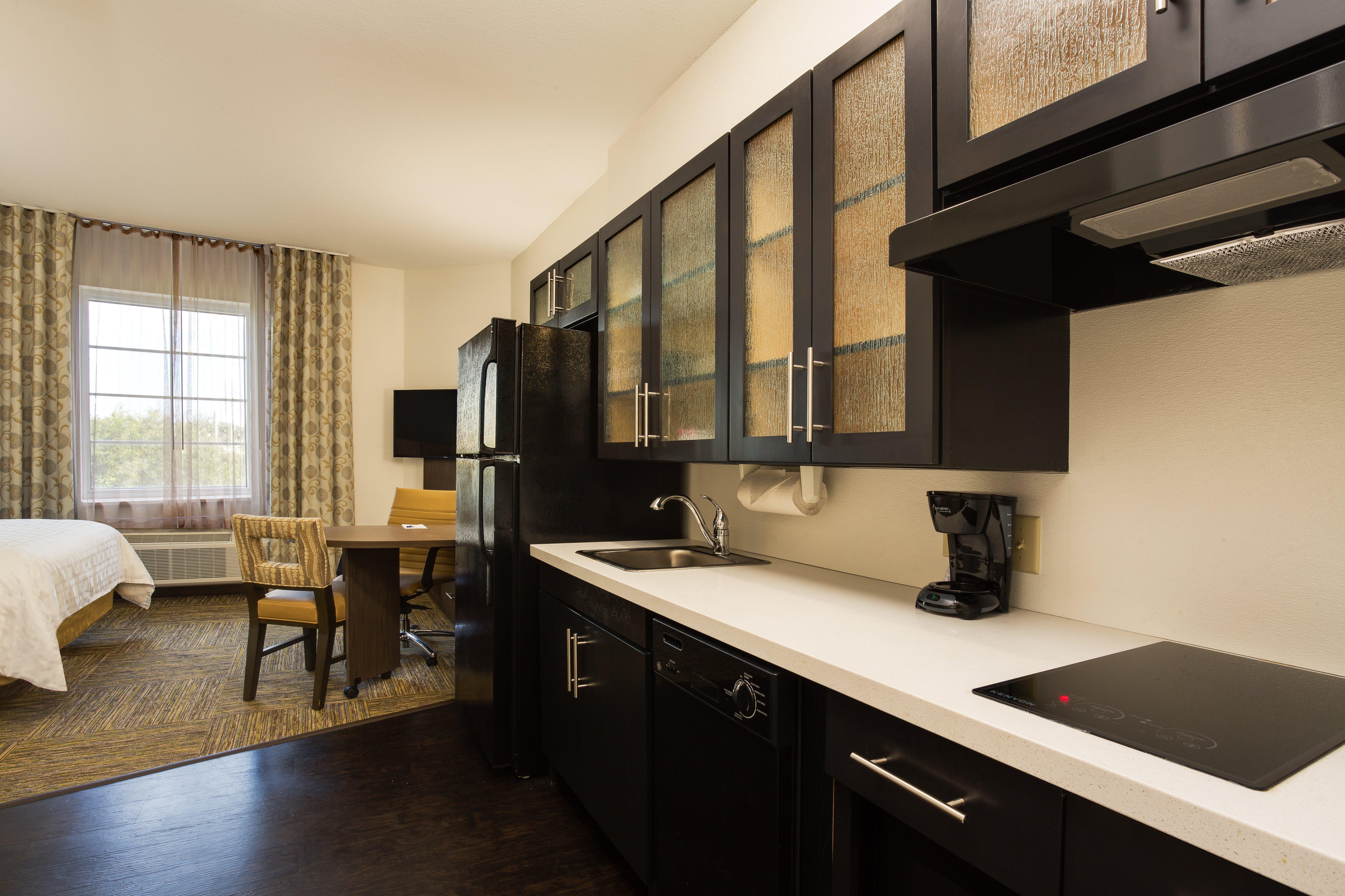 Hotel Candlewood Lauderdale Airport-cruise By Ihg 3*