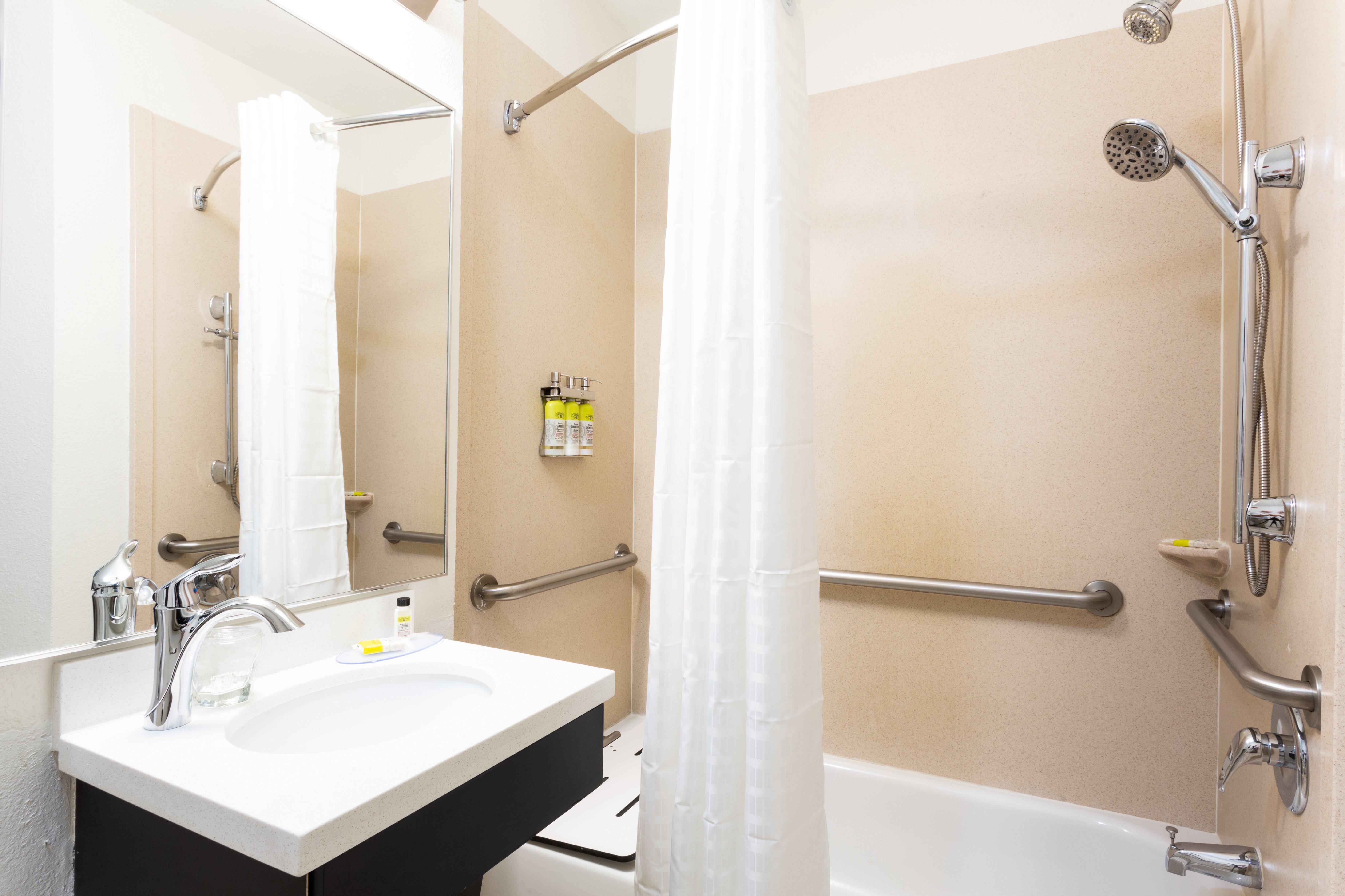 Hotel Candlewood Lauderdale Airport-cruise By Ihg 3*