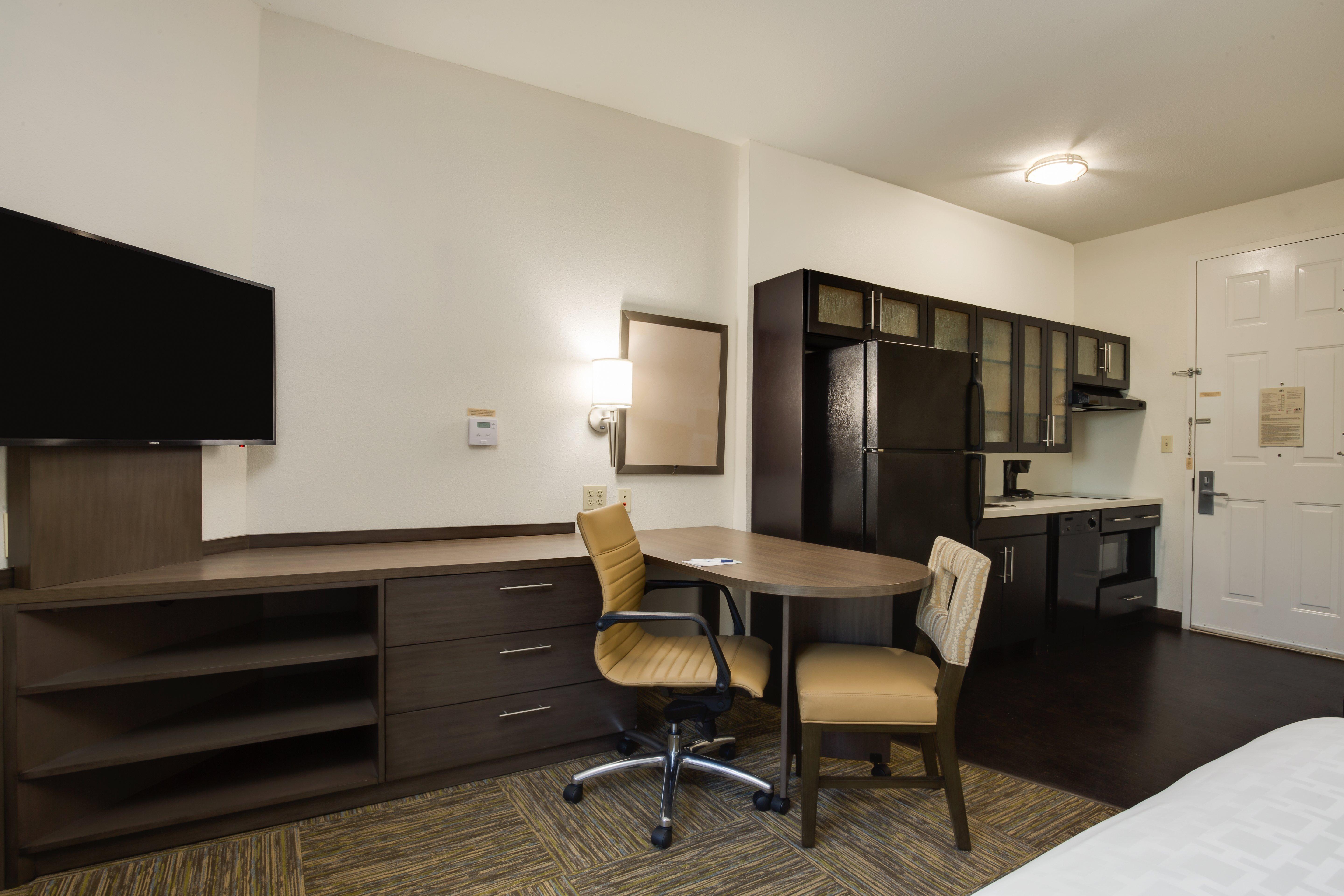 Candlewood Lauderdale Airport-cruise By Ihg
