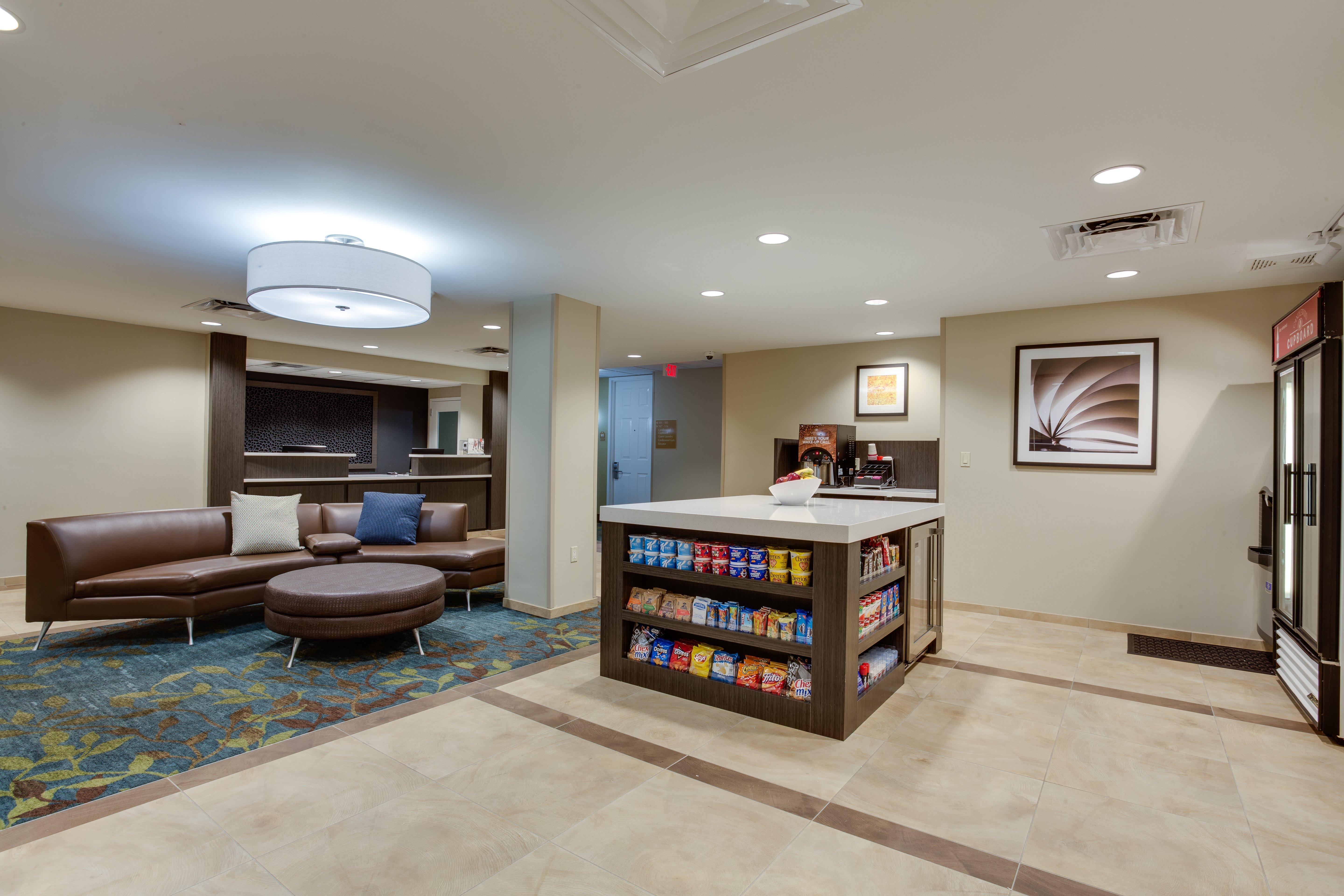 Candlewood Lauderdale Airport-cruise By Ihg Fort Lauderdale