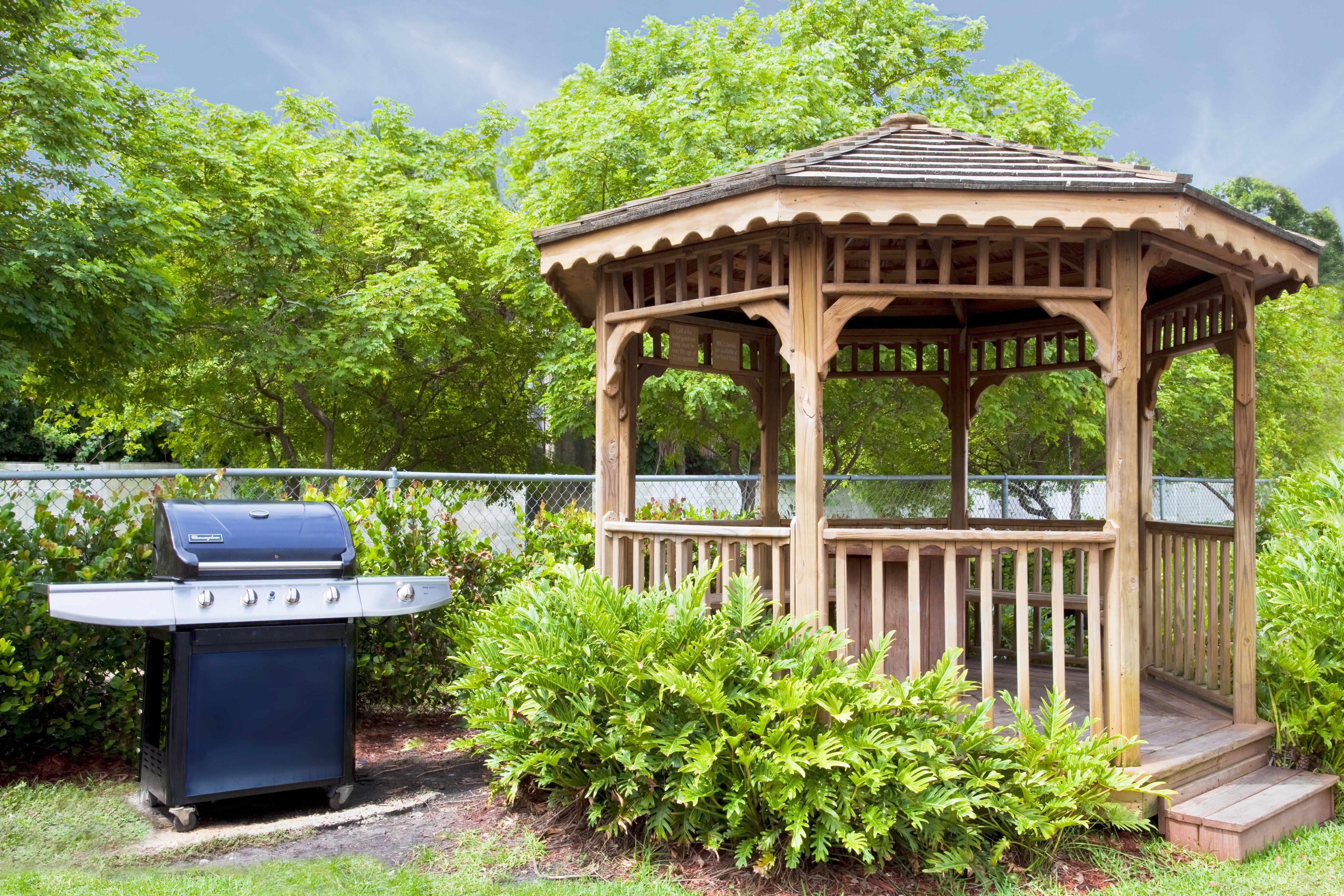 Candlewood Lauderdale Airport-cruise By Ihg Fort Lauderdale