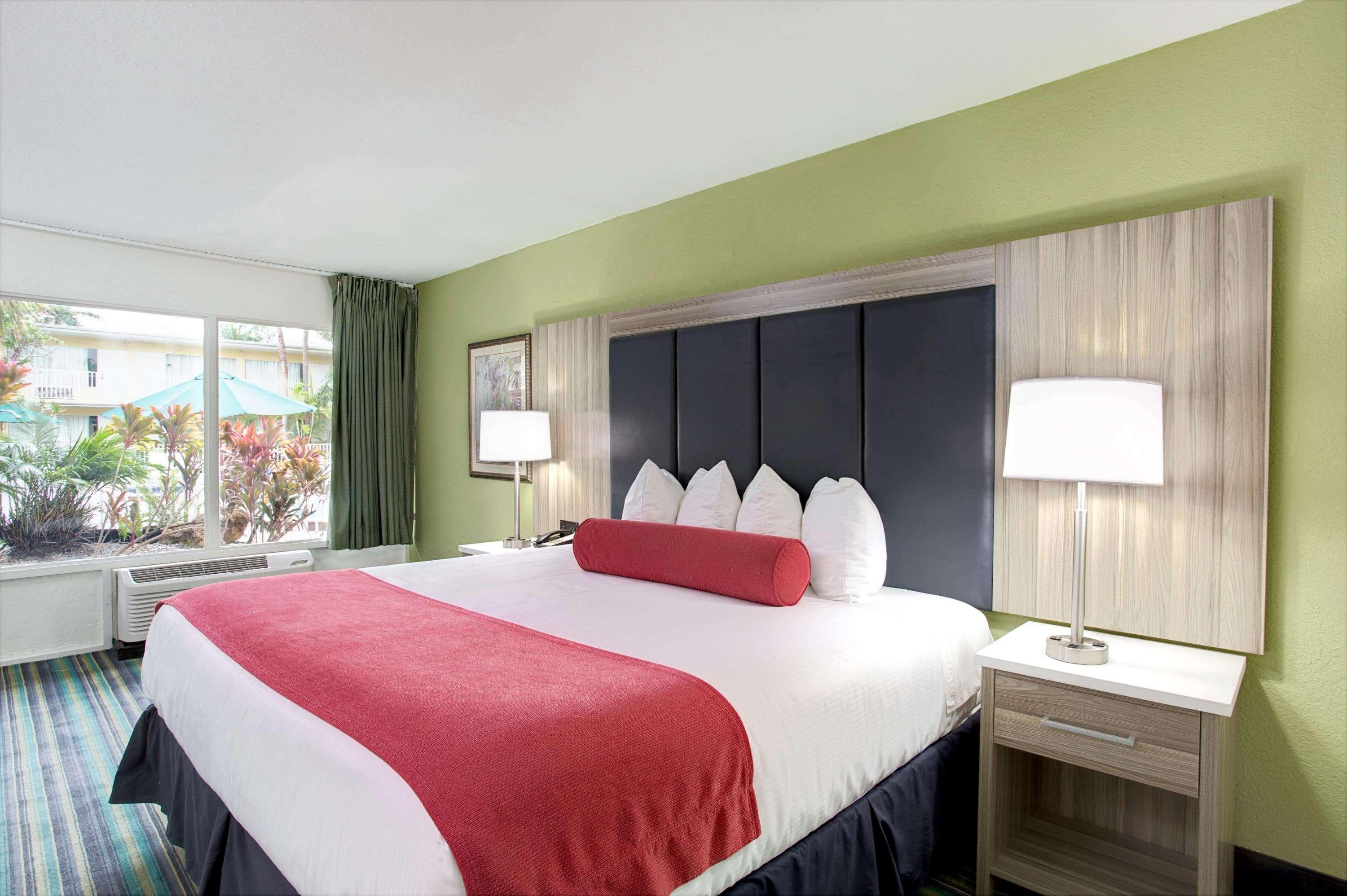 Ramada By Wyndham Lauderdale Airport/cruise Port 3*