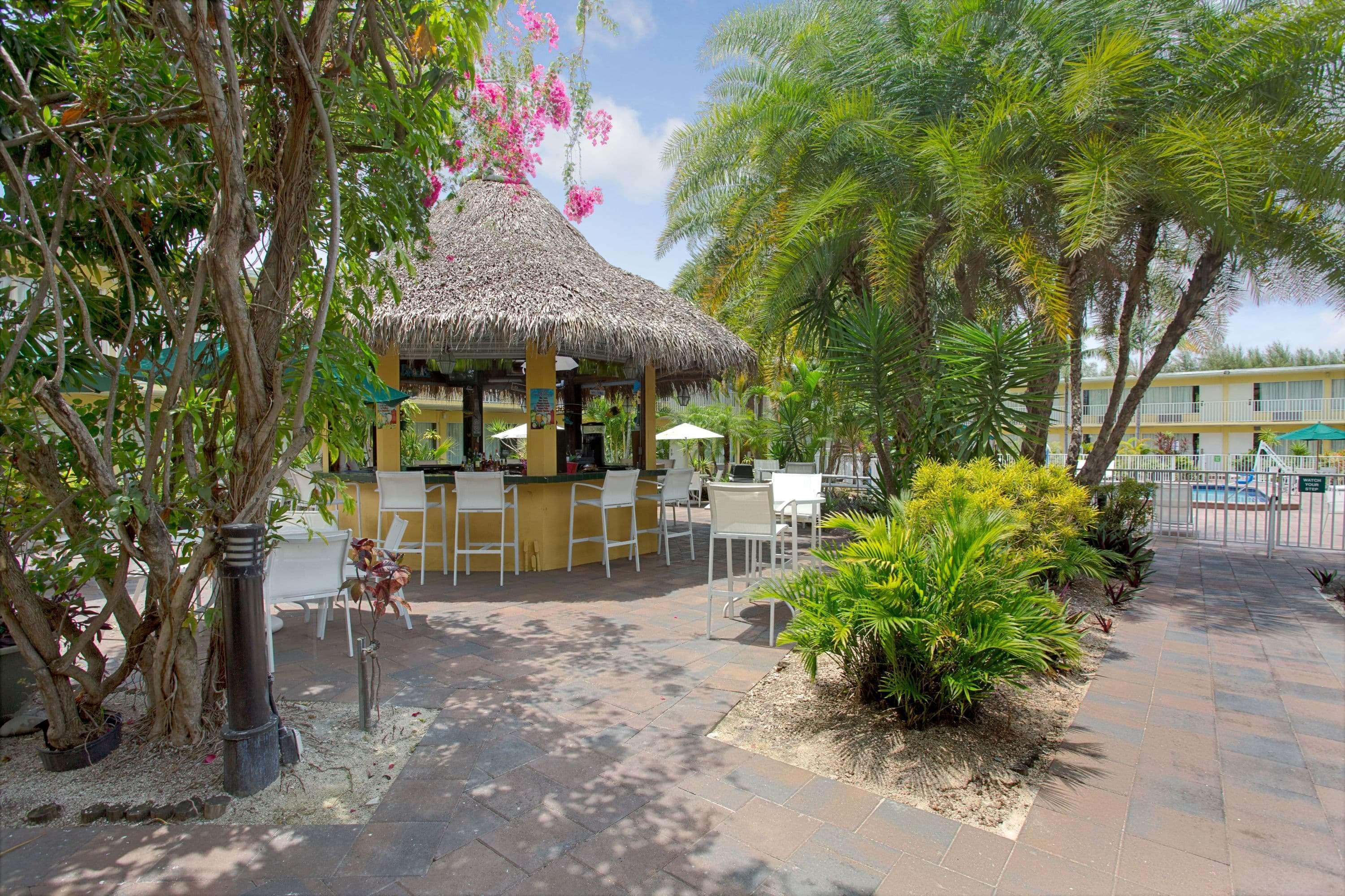 Hotel Ramada By Wyndham Lauderdale Airport/cruise Port 3*