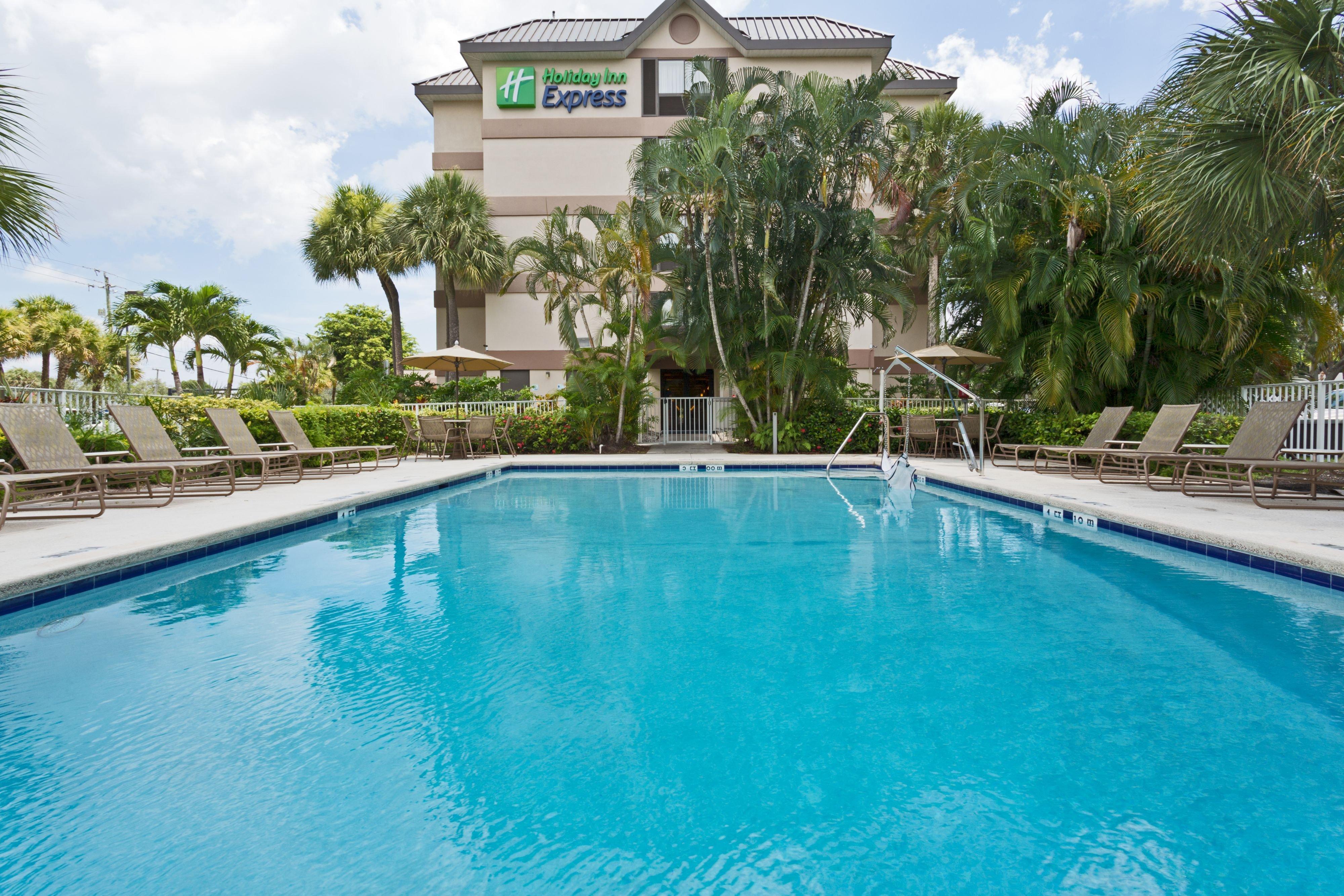 Hotel Express Lauderdale North - Executive Airport By Ihg 2*