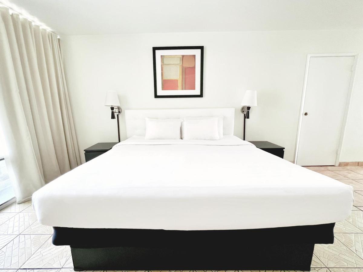 Hotel Tropi Rock Fort Lauderdale