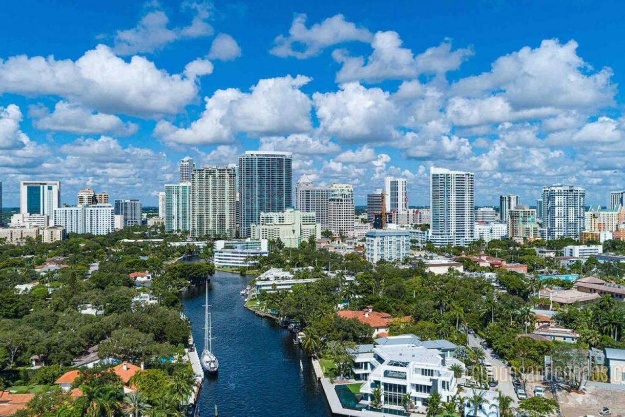 Apartment Pretty Rola 304 Luxury W King Bed Area Fort Lauderdale