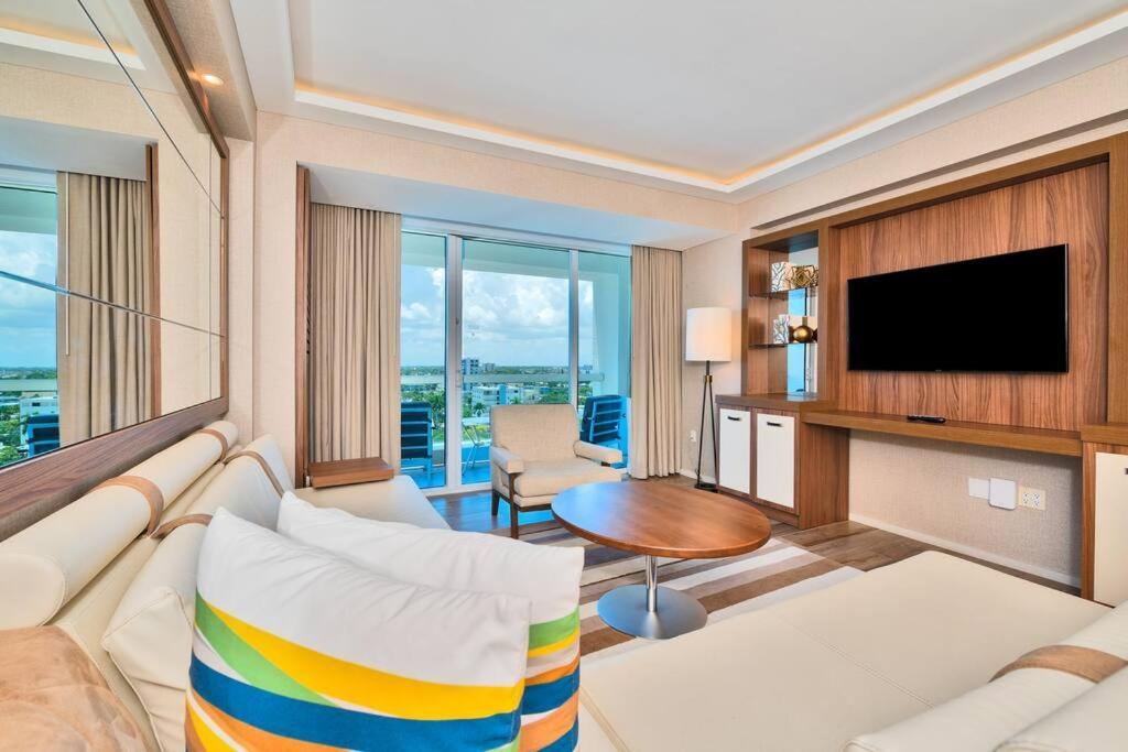 Apartment Luxury 1 Bedroom At Lauderdale *