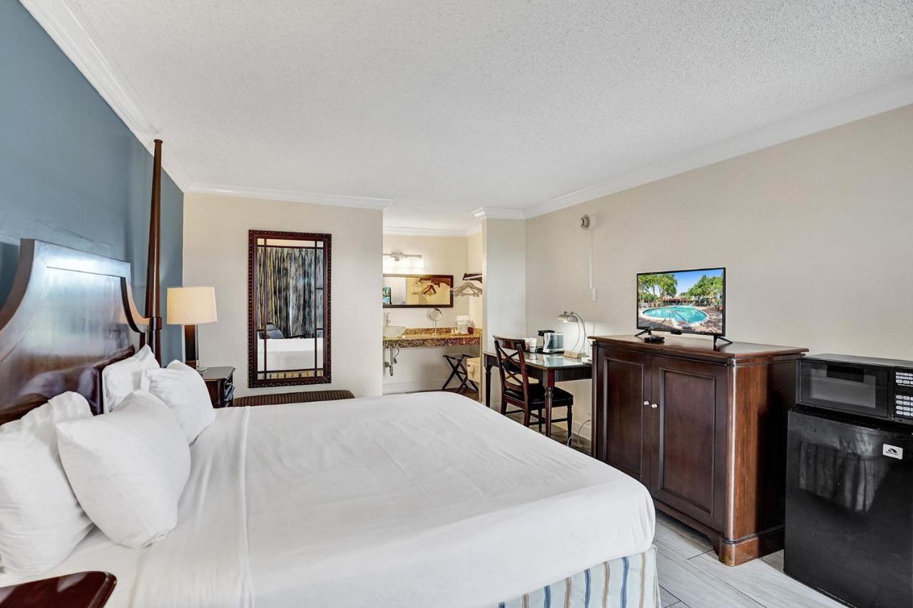 Lauderdale Grand Hotel Fort Lauderdale