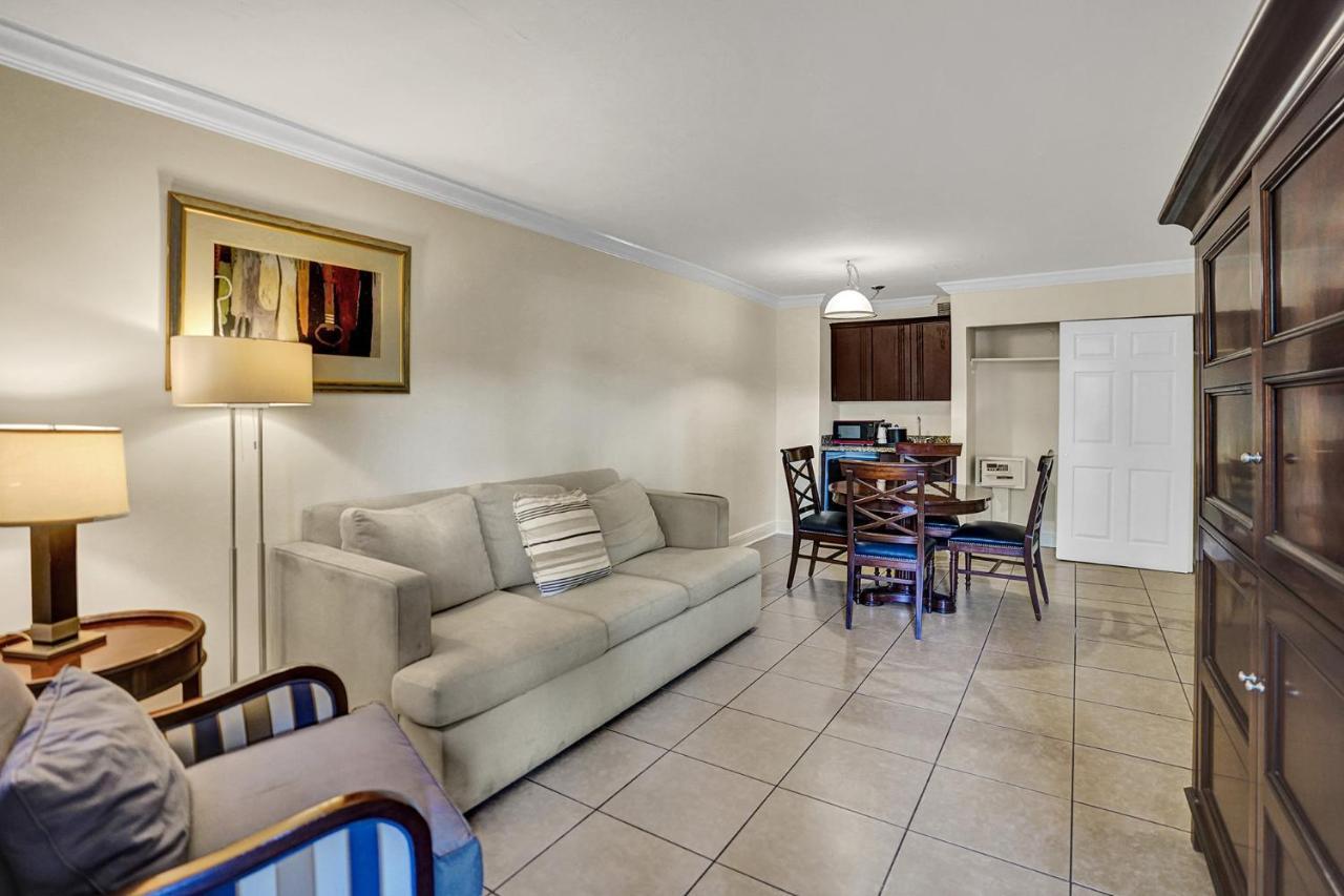 Hotel Lauderdale Grand