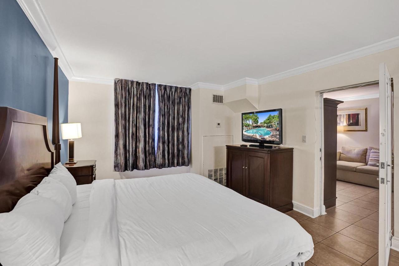 Lauderdale Grand Hotel 3*