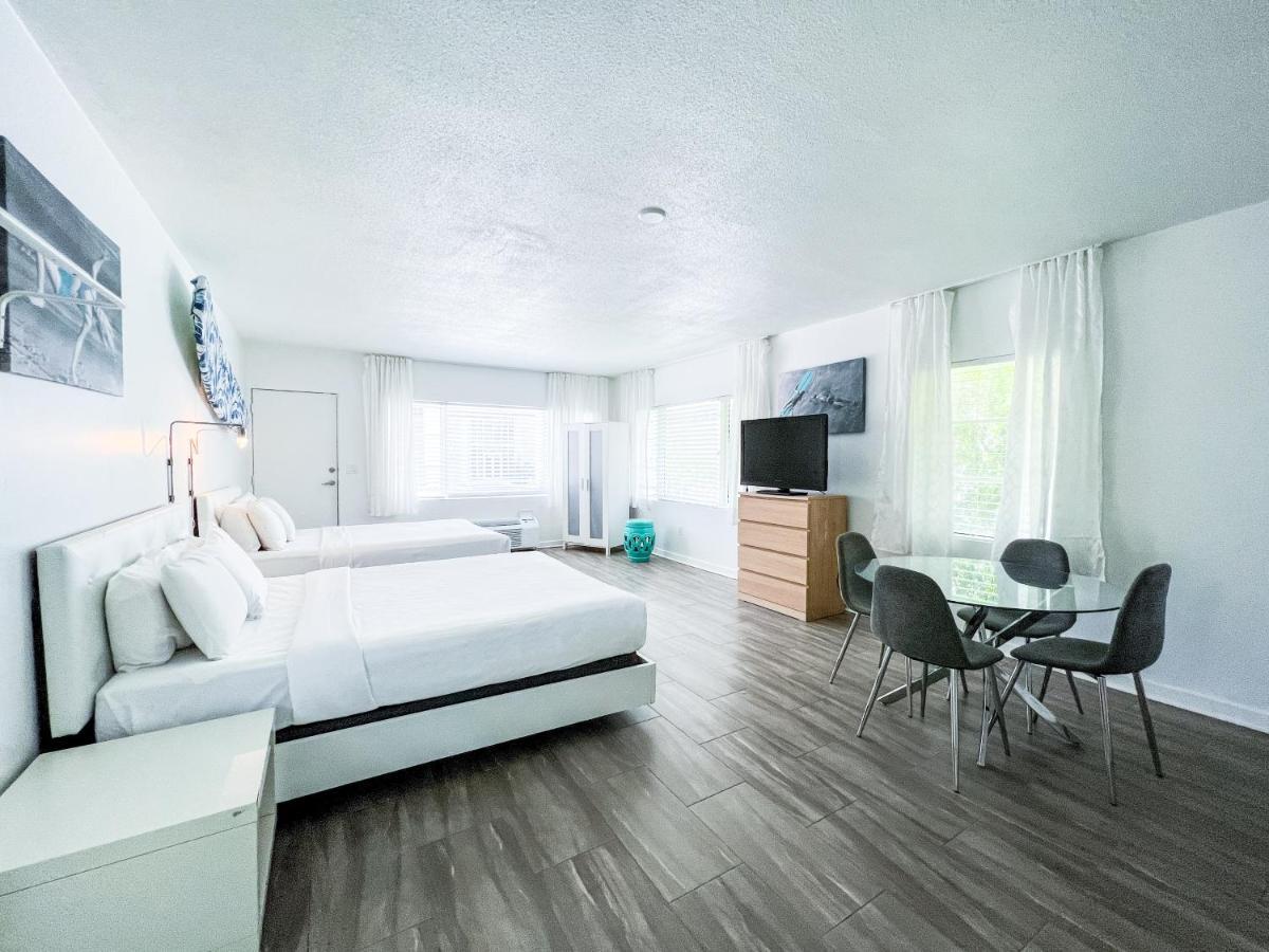 Hotel Aqua 3*