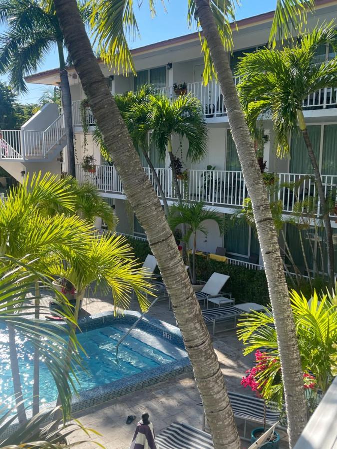 Motel Ocean Mile 2*