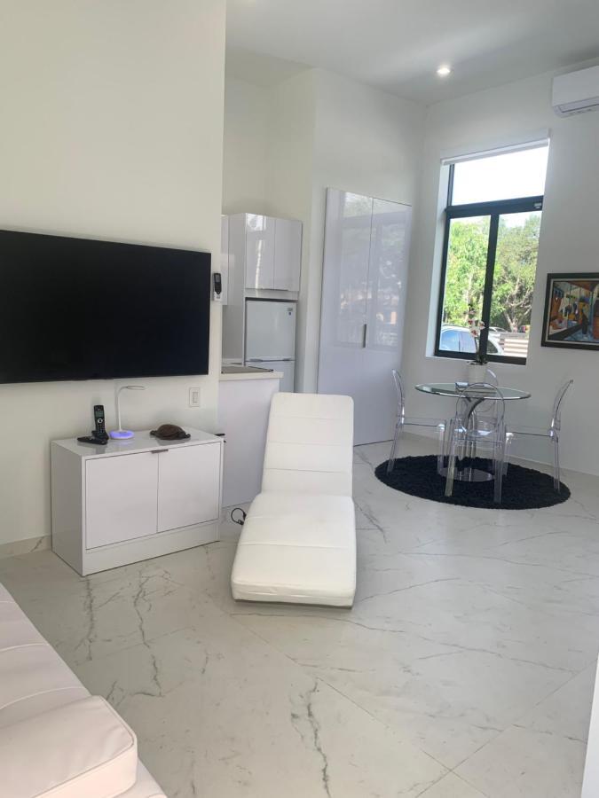 Guest house Men Only Clothing Option Near Wilton Manors Fort Lauderdale