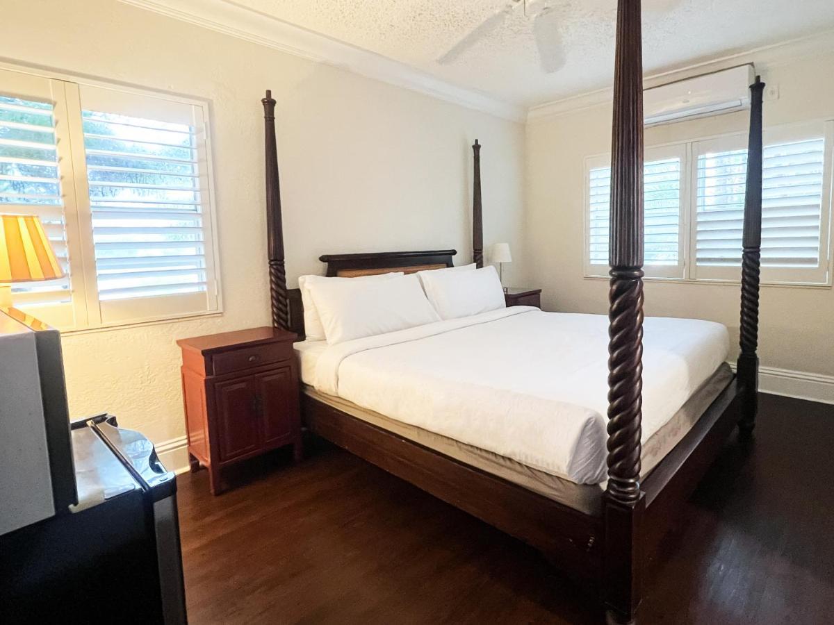 Hotel La Casa 2*