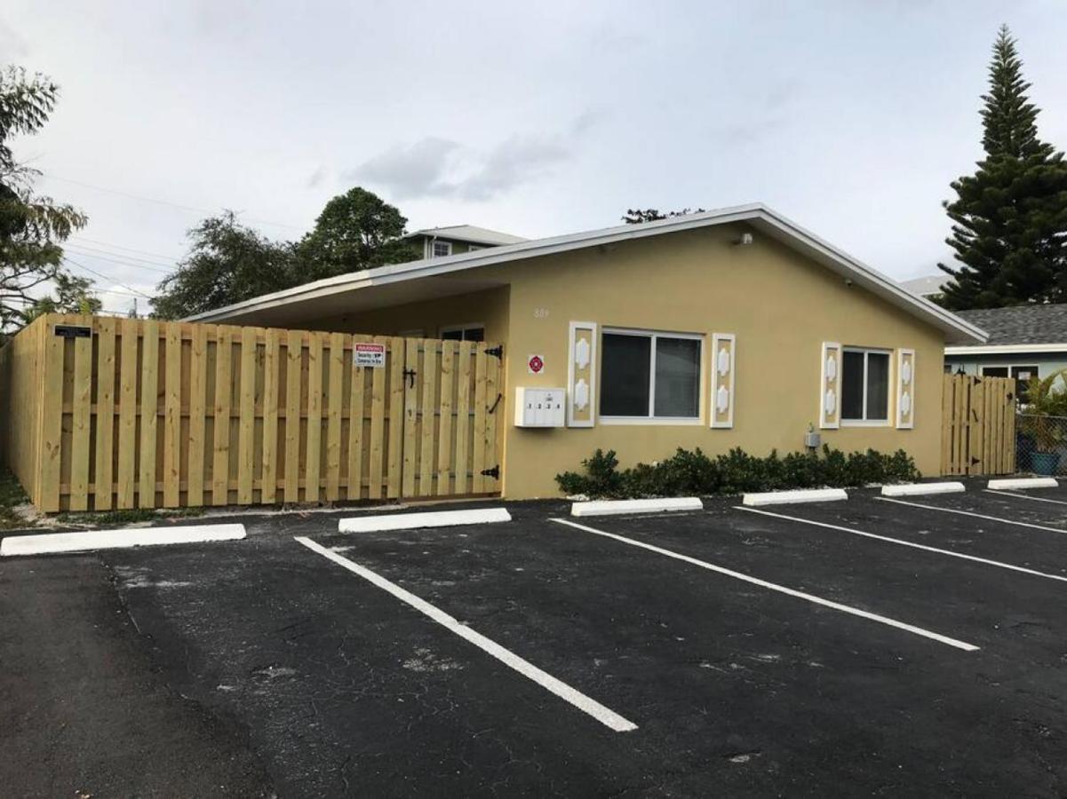 The Retreat 1 - Wilton Manors Apartment *