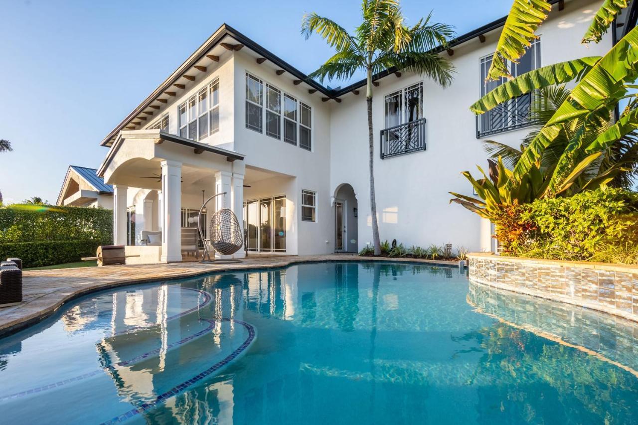 Holiday home Waterfront With Dock, Grace Harbor By Rovetravel *