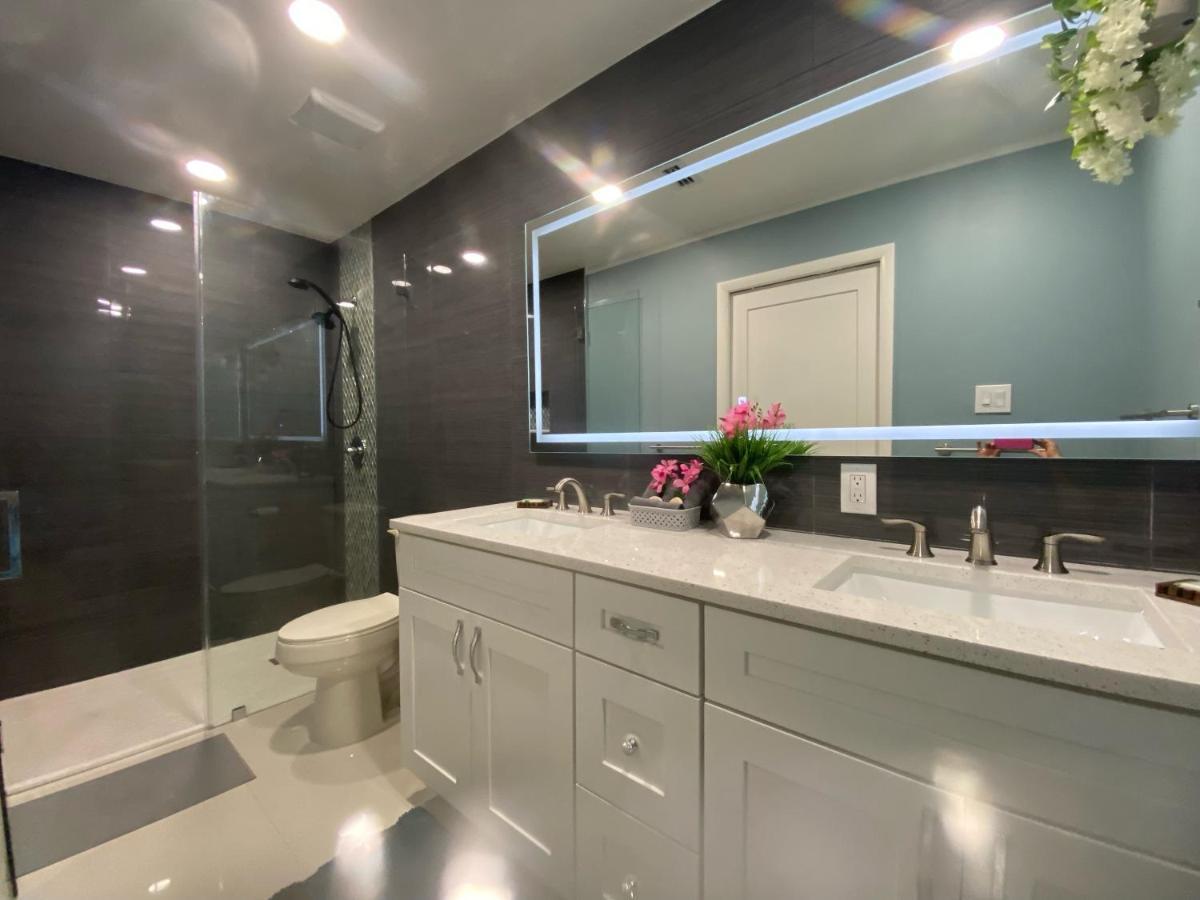 Luxury With California King Fort Lauderdale