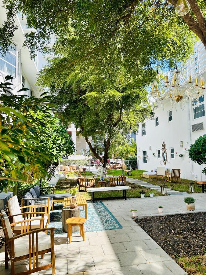 Aqua Hotel 3*