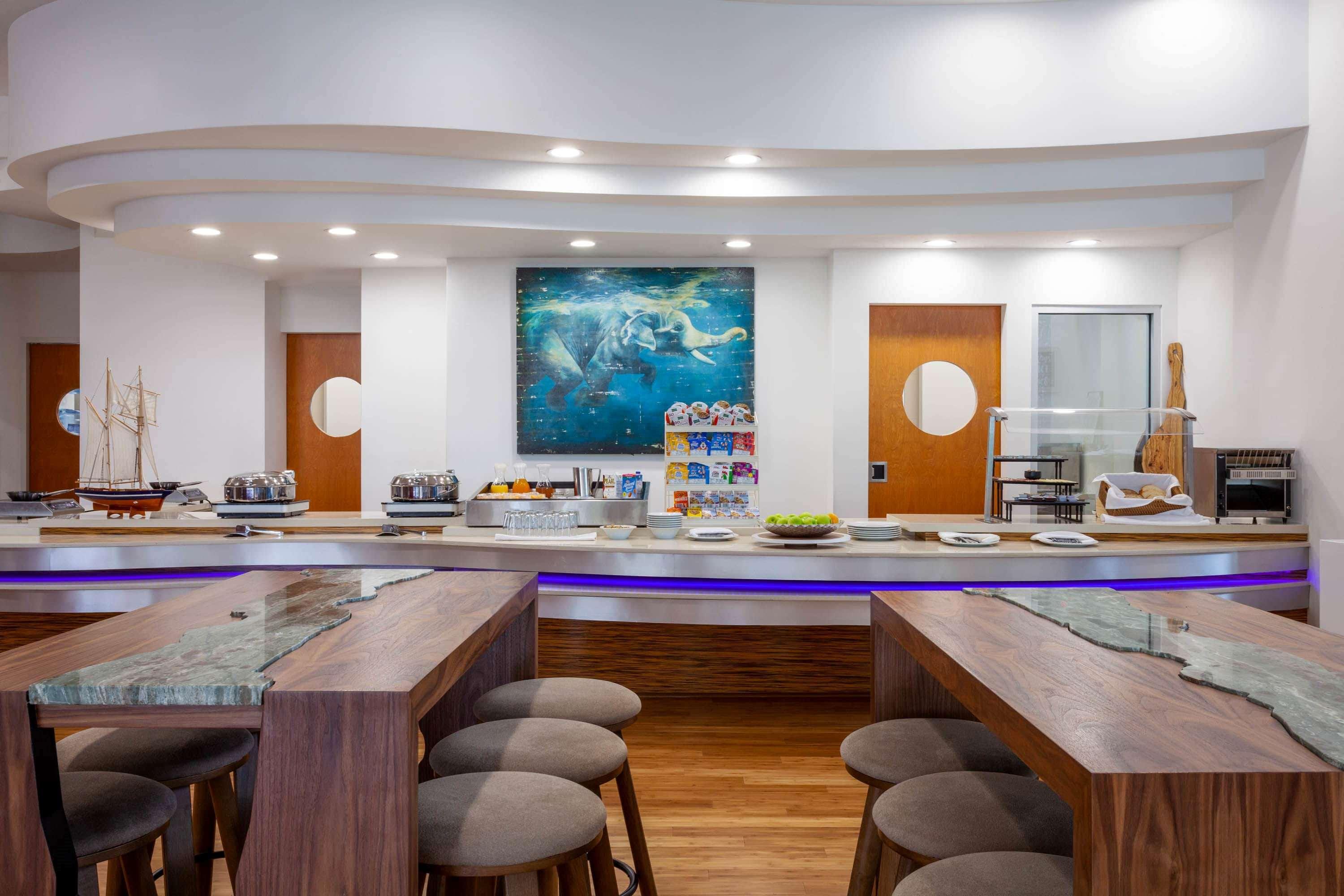 Hotel Maritime Lauderdale Airport & Cruiseport