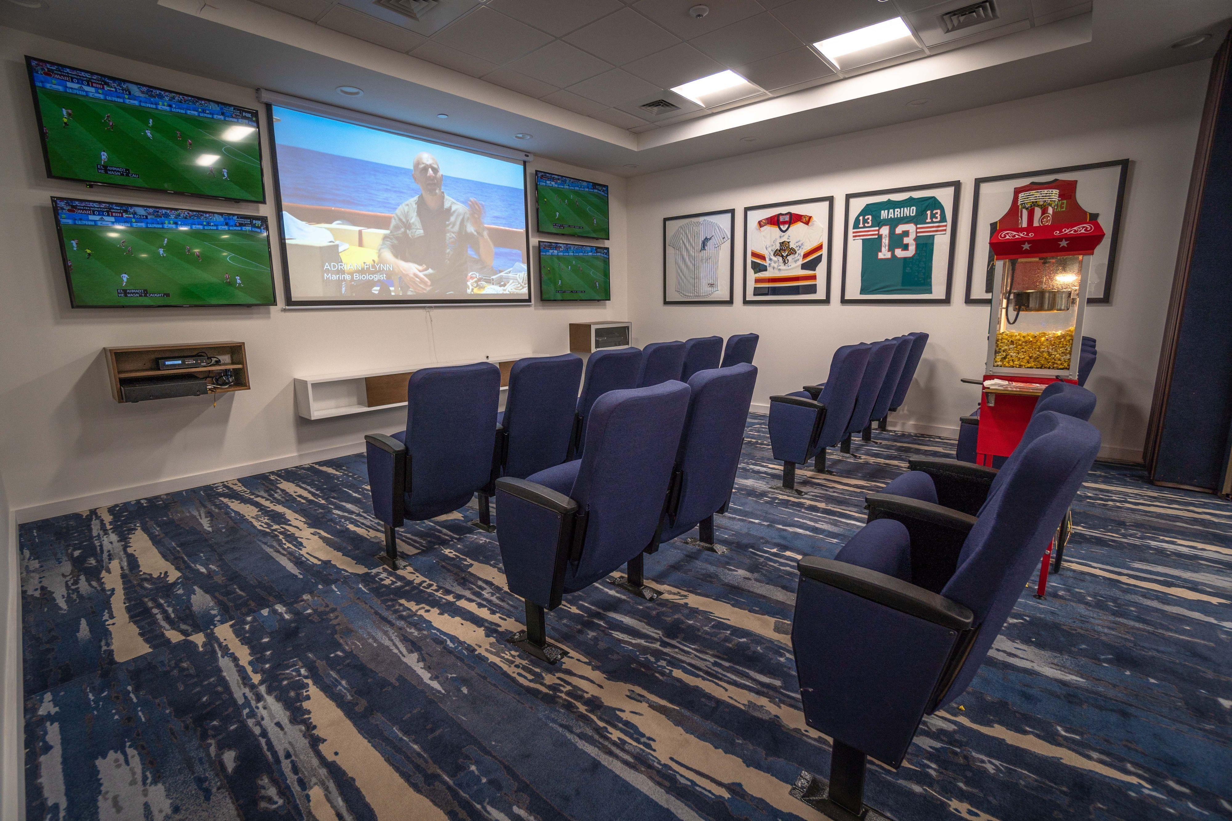 Hotel Maritime Lauderdale Airport & Cruiseport