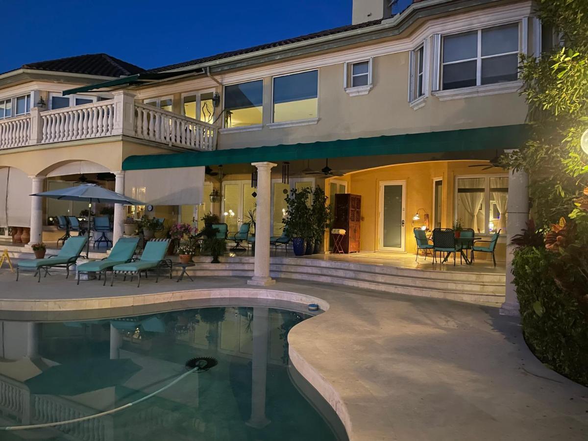 Riviera Olas Bed & Breakfast *