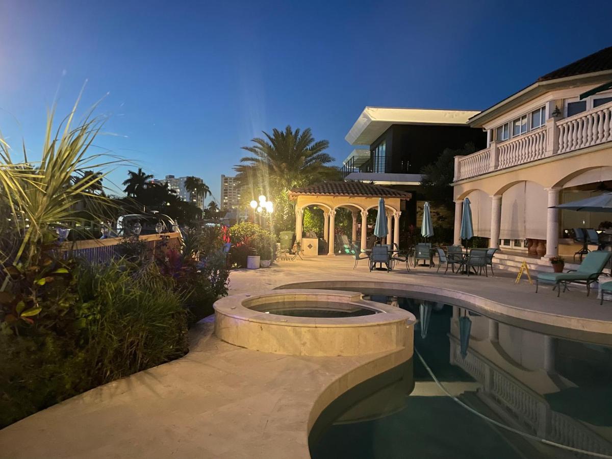 Riviera Olas Bed & Breakfast