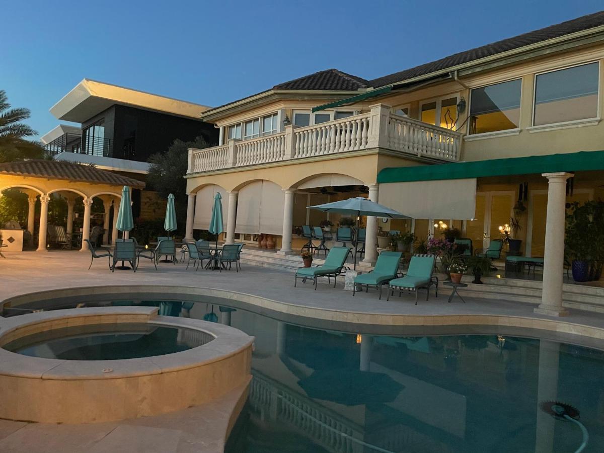 Riviera Olas Bed & Breakfast Fort Lauderdale
