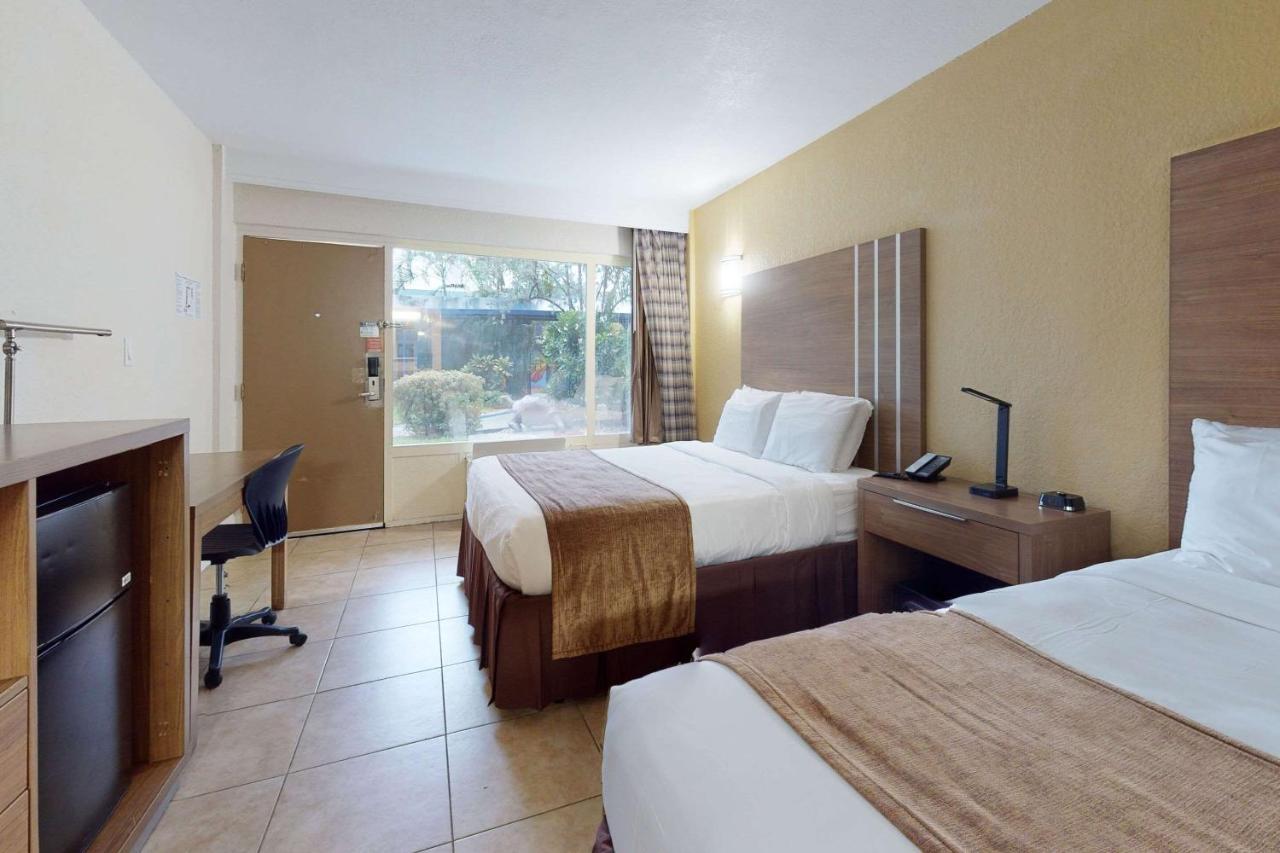 Rodeway & Lauderdale Airport & Cruise Port 3* Fort Lauderdale