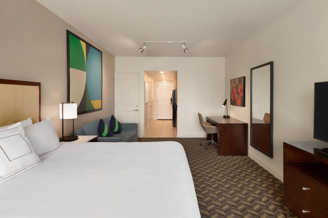 By Marriott Lauderdale Intracoastal Hotel Fort Lauderdale