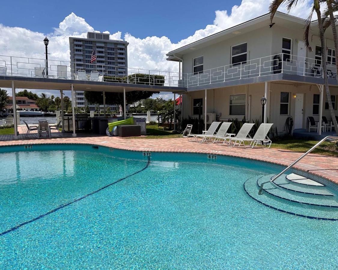 Hotel Isle Yacht Club