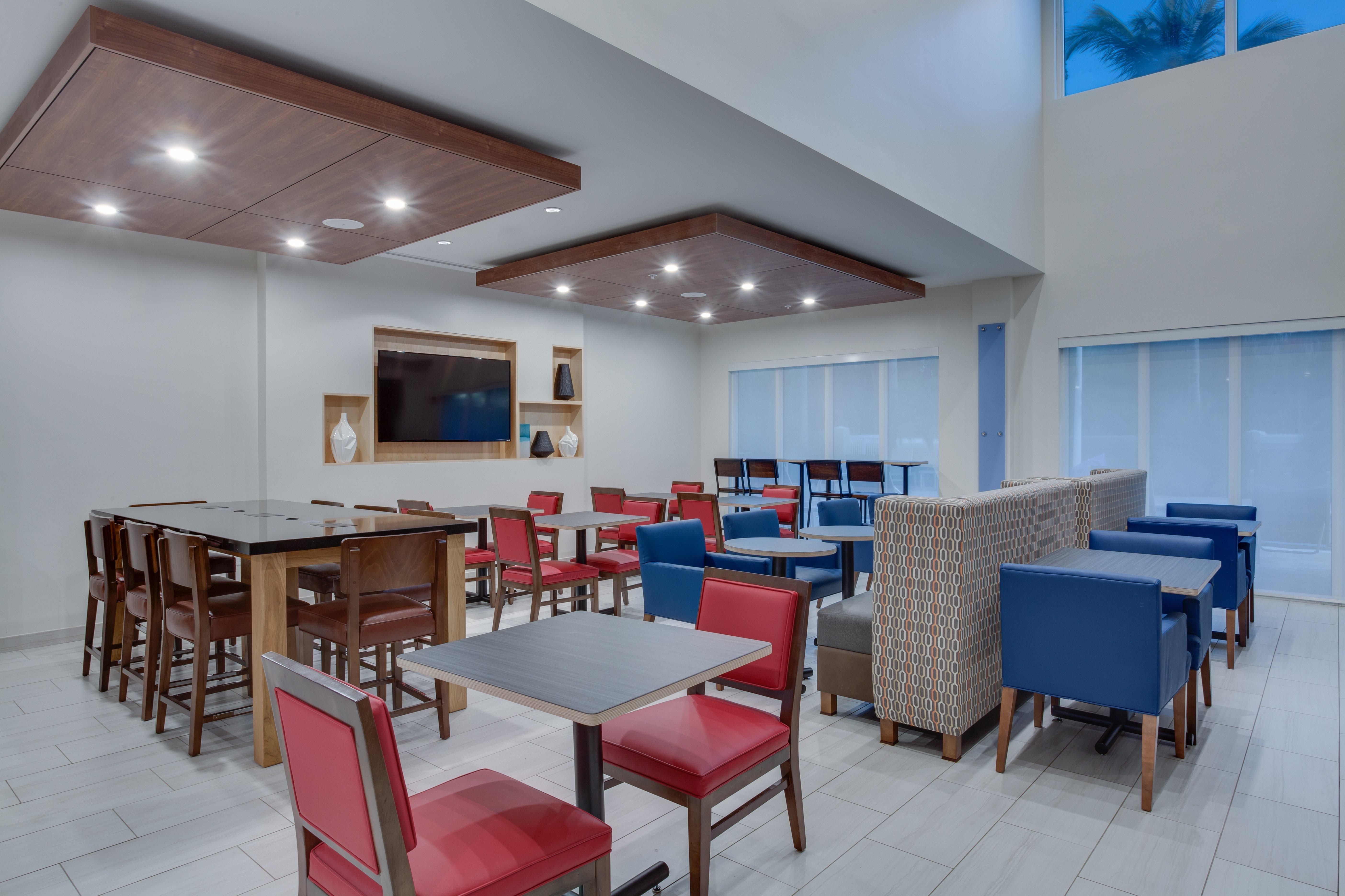 Hotel Express & Lauderdale Airport/cruise Port By Ihg