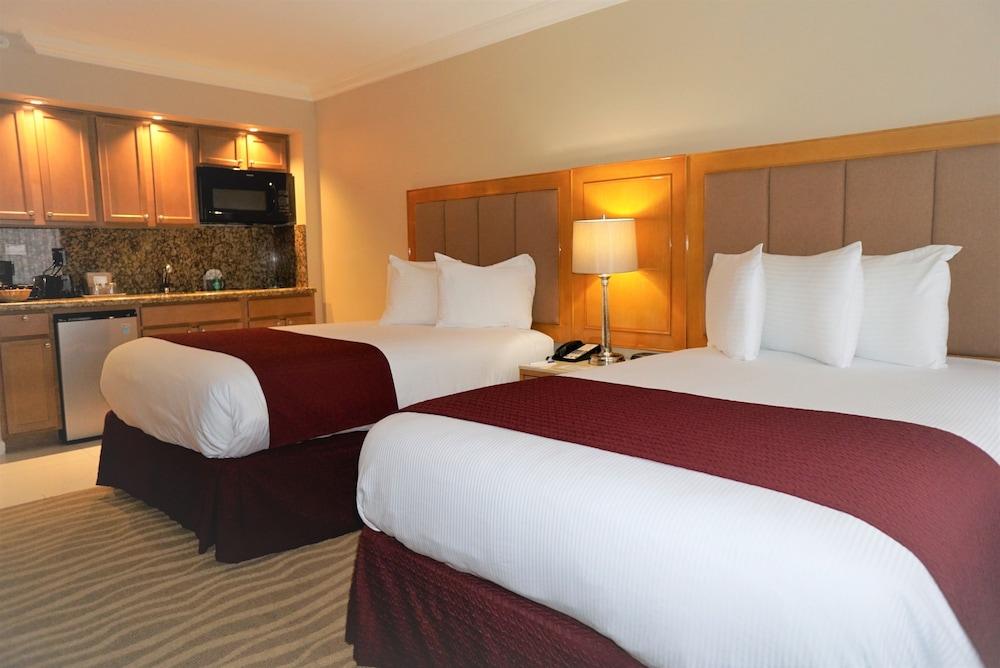 Resort Ocean Sky & 4*