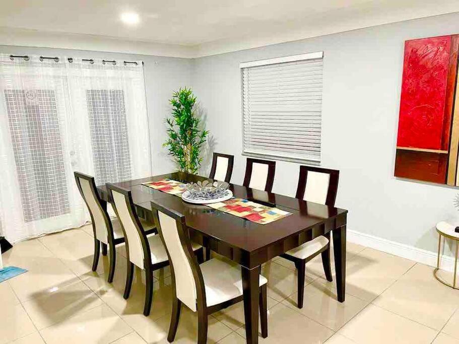 The Point, Near Airport, Beach, Hard Rock * Fort Lauderdale