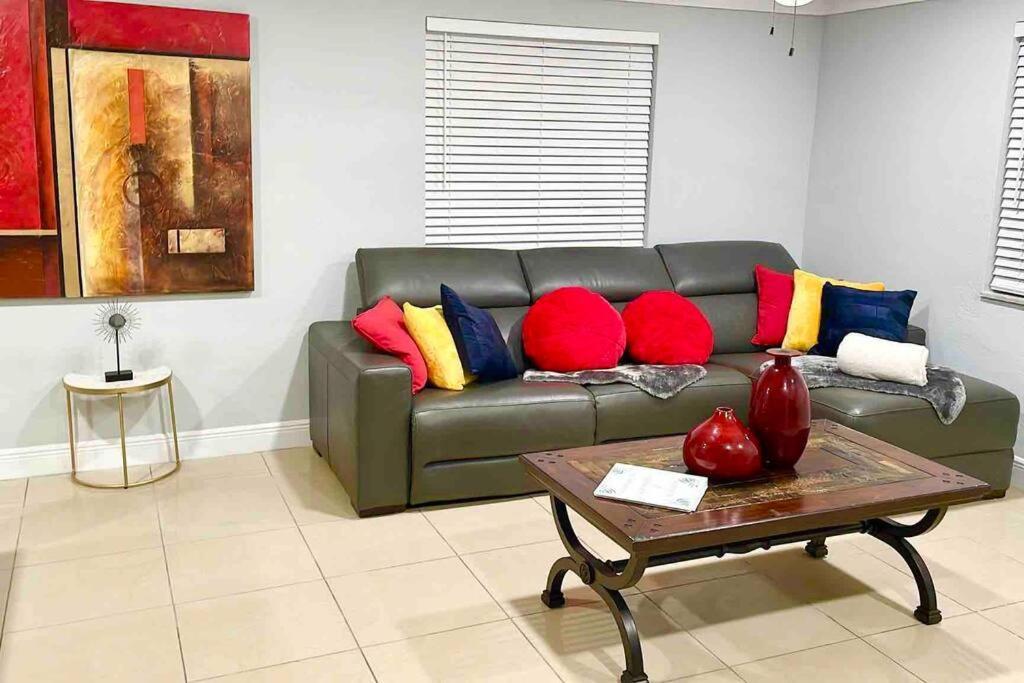 Holiday home The Point, Near Airport, Beach, Hard Rock