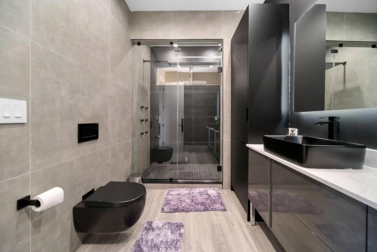 Holiday home Luxury W 2 Pools Near Fort Lauderdale