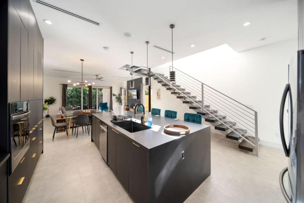 Luxury W 2 Pools Near * Fort Lauderdale