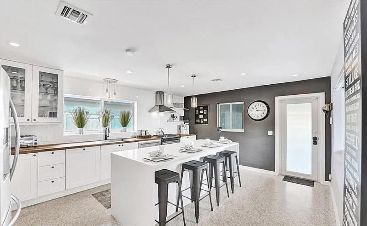 Bliss 10 Mins To Waves, 3br Oasis With Pool Fort Lauderdale