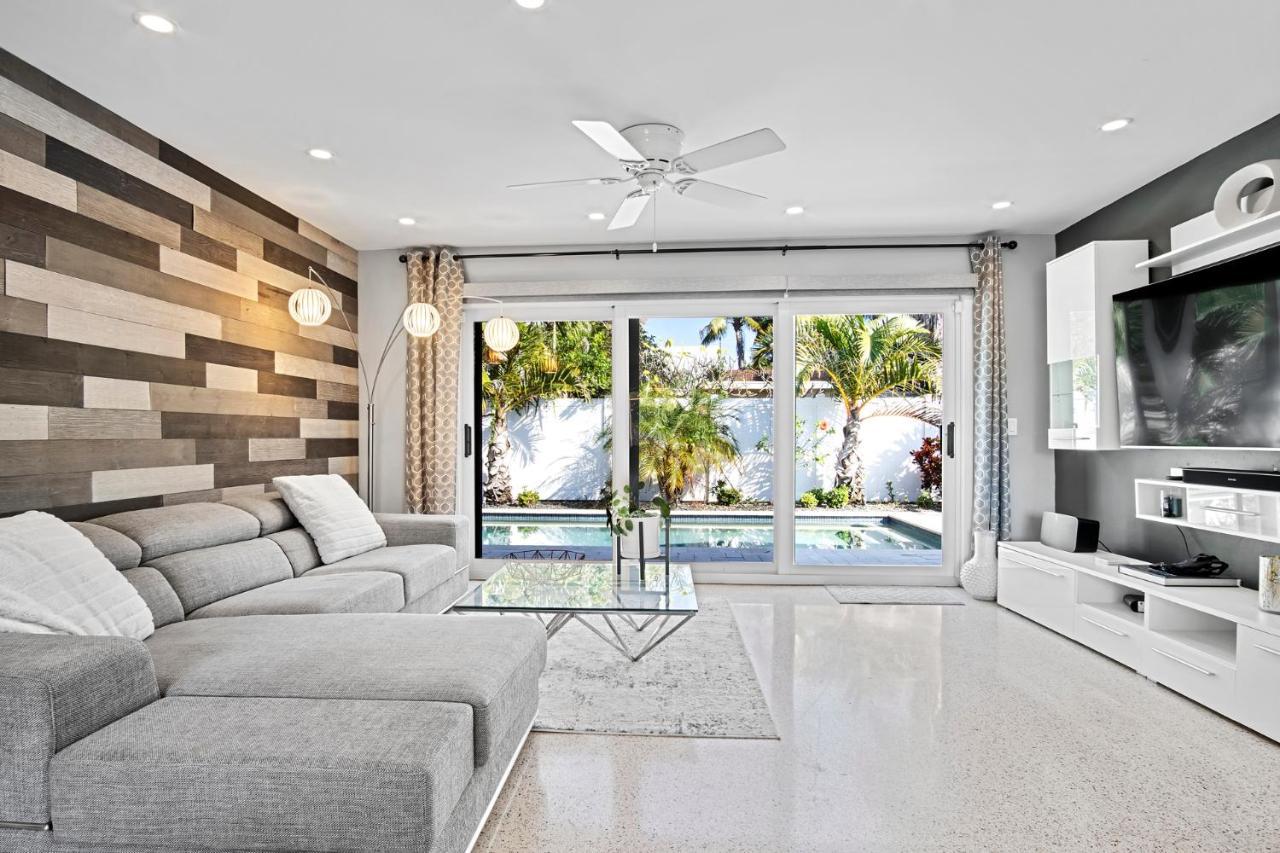 Holiday home Bliss 10 Mins To Waves, 3br Oasis With Pool Fort Lauderdale