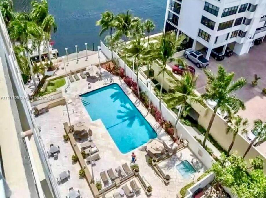 Apartment New Luxury Water Front Fort Lauderdale