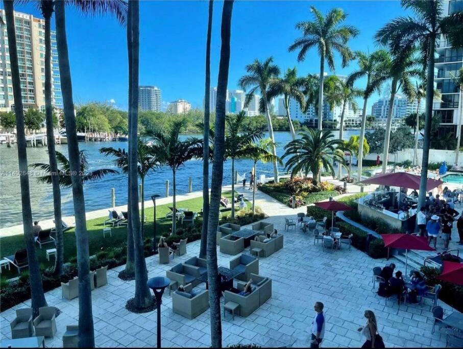 New Luxury Water Front * Fort Lauderdale