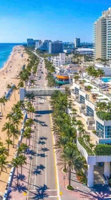Apartment New Luxury Water Front Fort Lauderdale