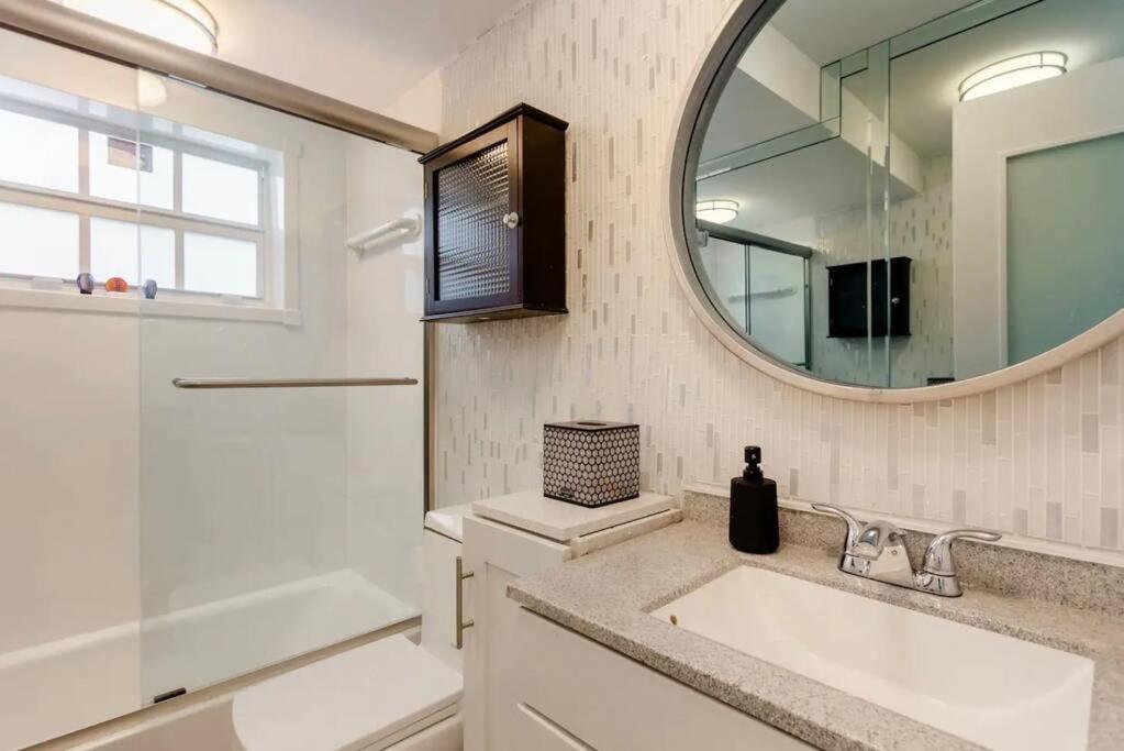 Perfect Escape 1bd/1bath Close To Everything Apartment