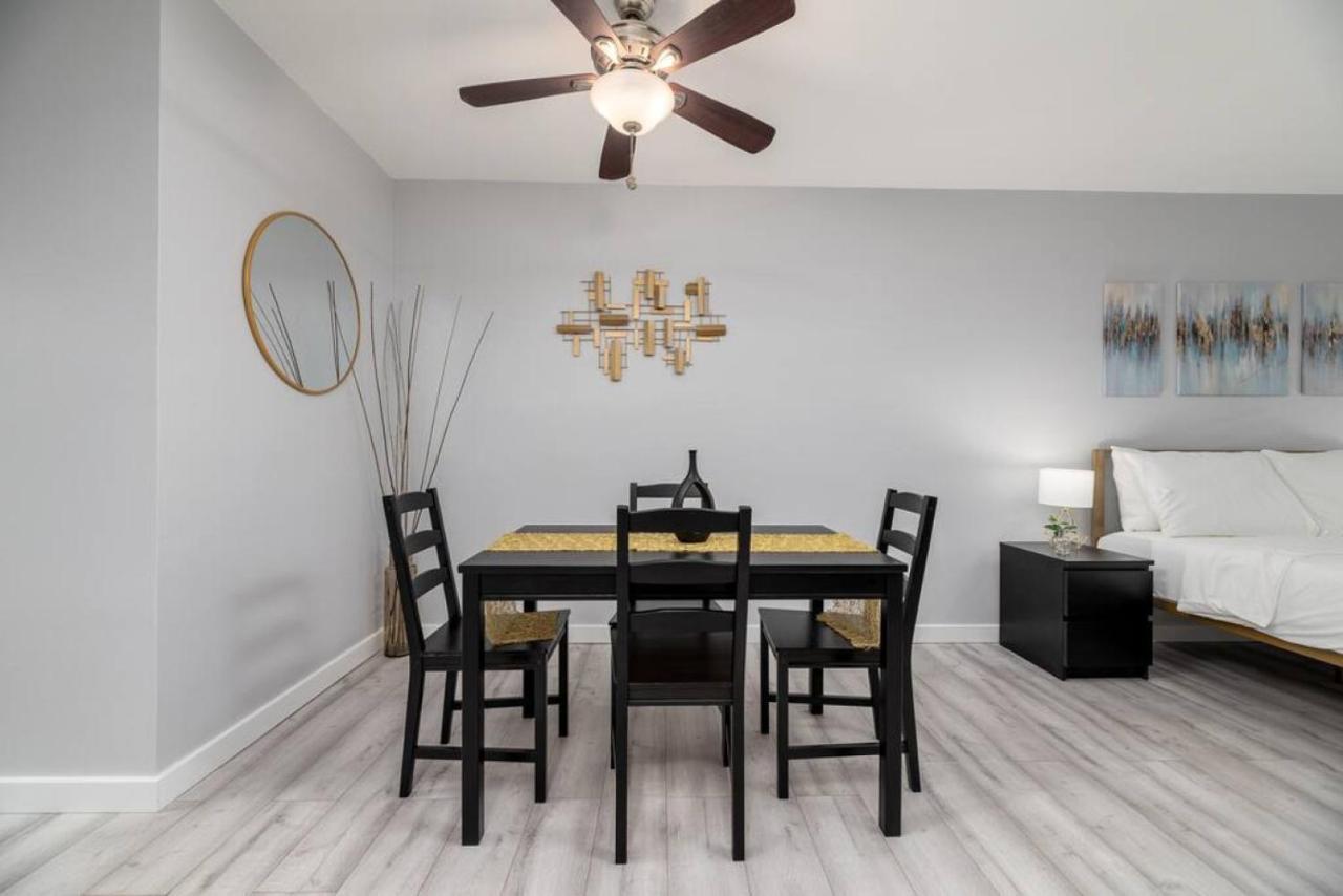 Just Off Wilton Drive 5 Fort Lauderdale