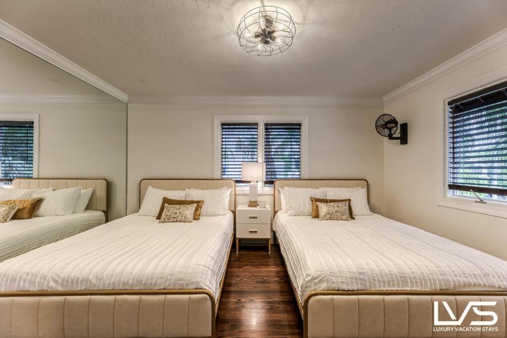 Poinciana-luxehome Wlk2beach Heatedpool Hottub Holiday home