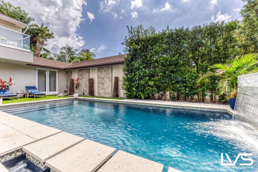 Holiday home Poinciana-luxehome Wlk2beach Heatedpool Hottub Fort Lauderdale