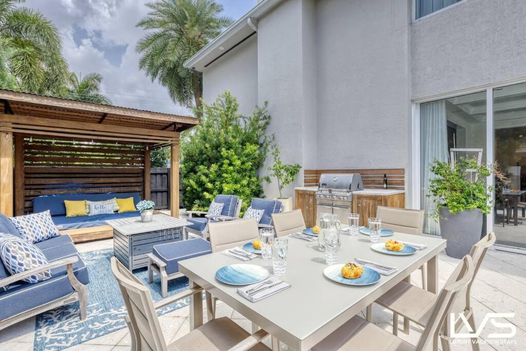 Holiday home Poinciana-luxehome Wlk2beach Heatedpool Hottub Fort Lauderdale