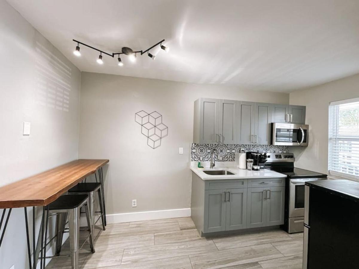 Apartment Rustic Retreats Cozy 1br For 4 Guests Minutes From Olas Fort Lauderdale