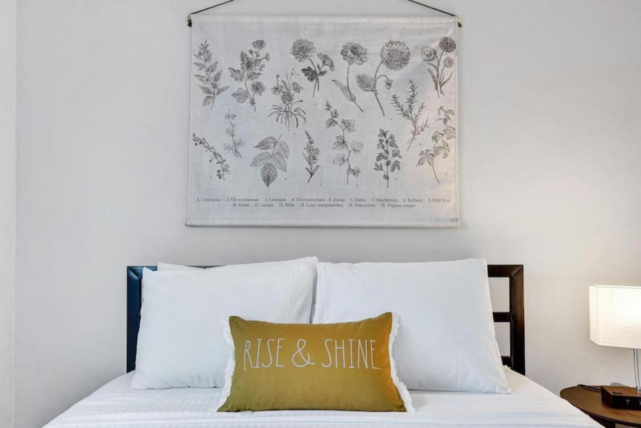 Rustic Retreats Beachy 1br For 4 Guests In The Heart Of Lauderdale Fort Lauderdale