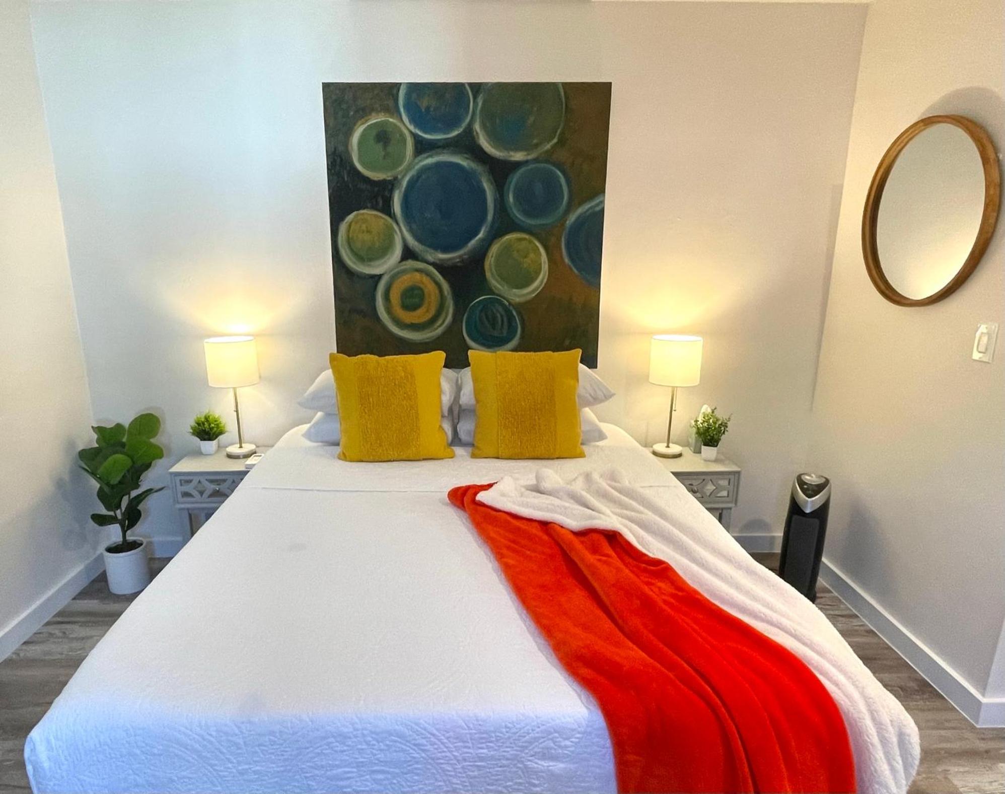 The Agustin - Men Only Clothing Optional Guest house Fort Lauderdale